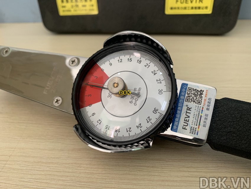 Cờ lê lực đồng hồ 0 - 30 N.m DBK TS30 2