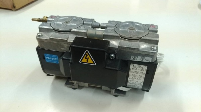 Bơm hút chân không ULVAC DAP-6D 3