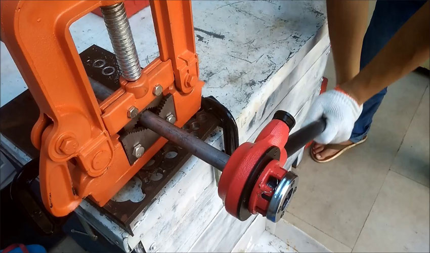 Dụng cụ ren ống bằng tay Shida SD702 6