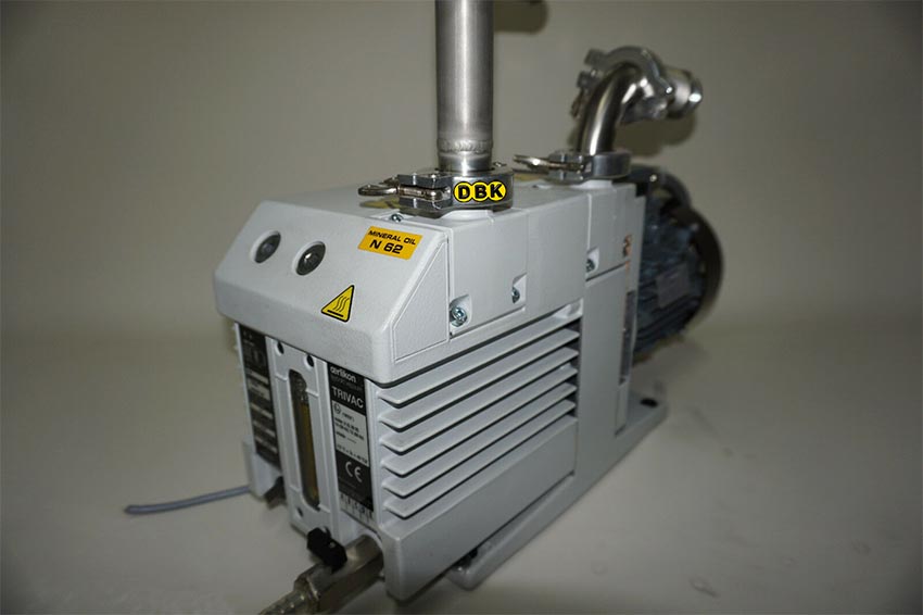Bơm hút chân không LEYBOLD TRIVAC NT5 1