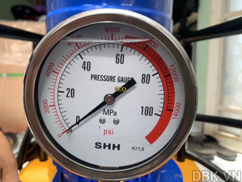 Bơm điện thủy lực 2 lít, 720 bar OSAKA NEX-2EGS 2