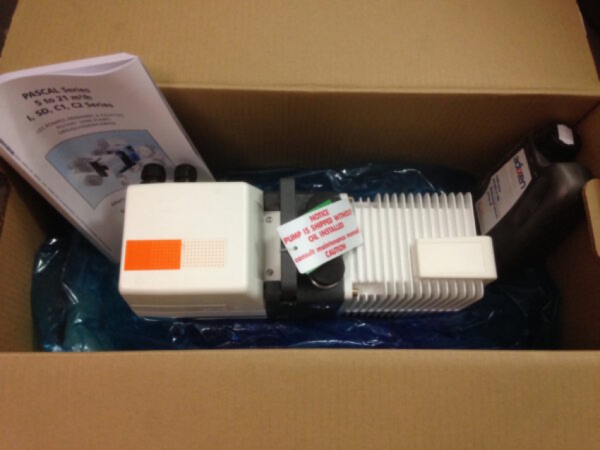 Bơm hút chân không ALCATEL ADIXEN 2010SD 4