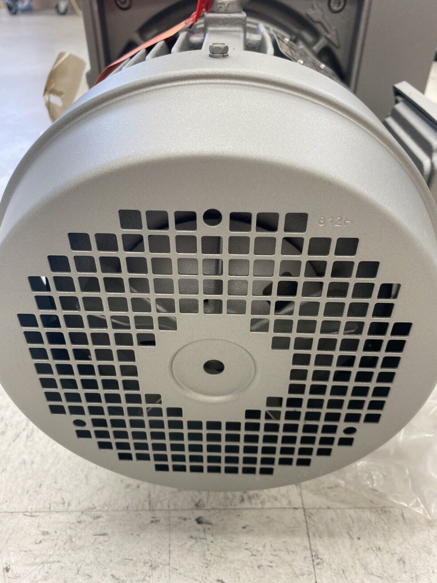 Bơm hút chân không BECKER DVT 3.60 4