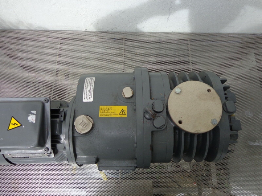 Bơm hút chân không EDWARDS EH250 1