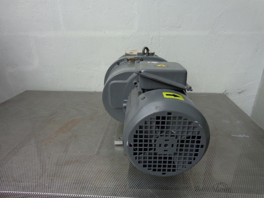 Bơm hút chân không EDWARDS EH250 4