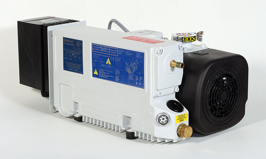 Bơm chân không vòng dầu 2 cấp LEYBOLD SOGEVAC SV65B