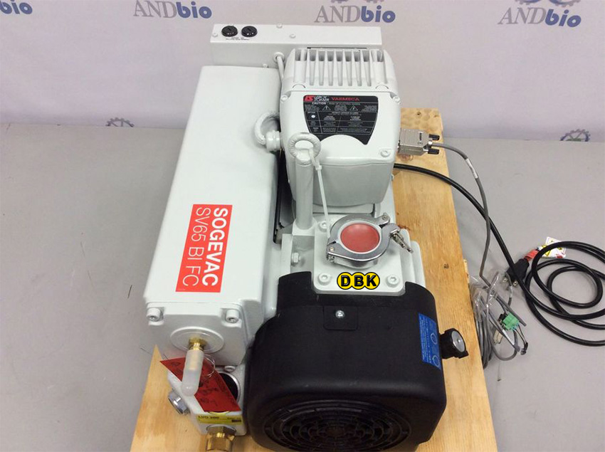 Thiết kế của bơm chân không vòng dầu 2 cấp LEYBOLD SOGEVAC SV65B 2