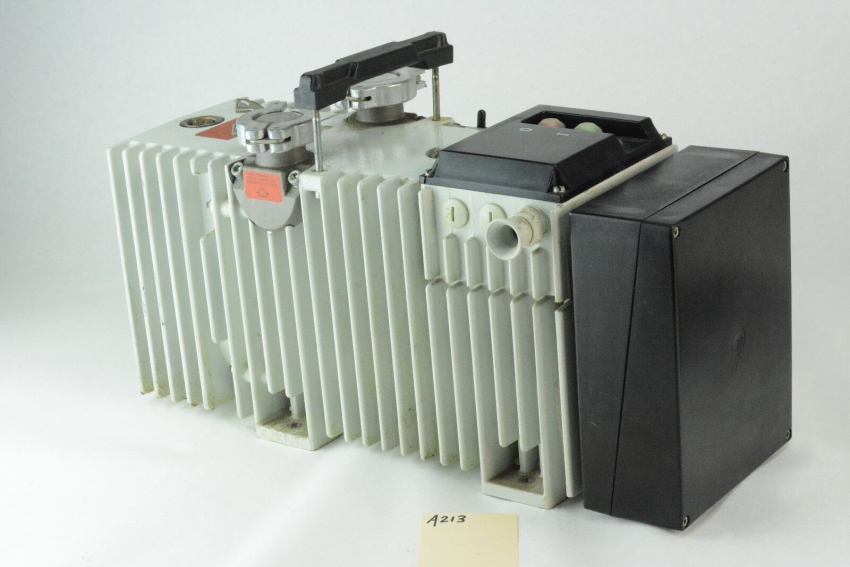 Bơm hút chân không PFEIFFER BALZERS Duo 008B 5