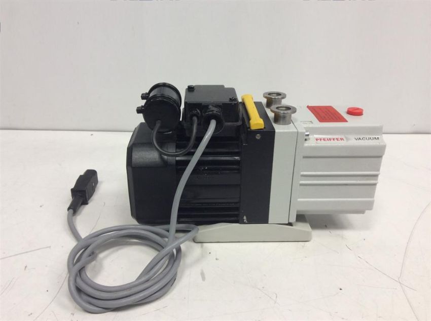 Bơm hút chân không PFEIFFER BALZERS UNO 2.5 0