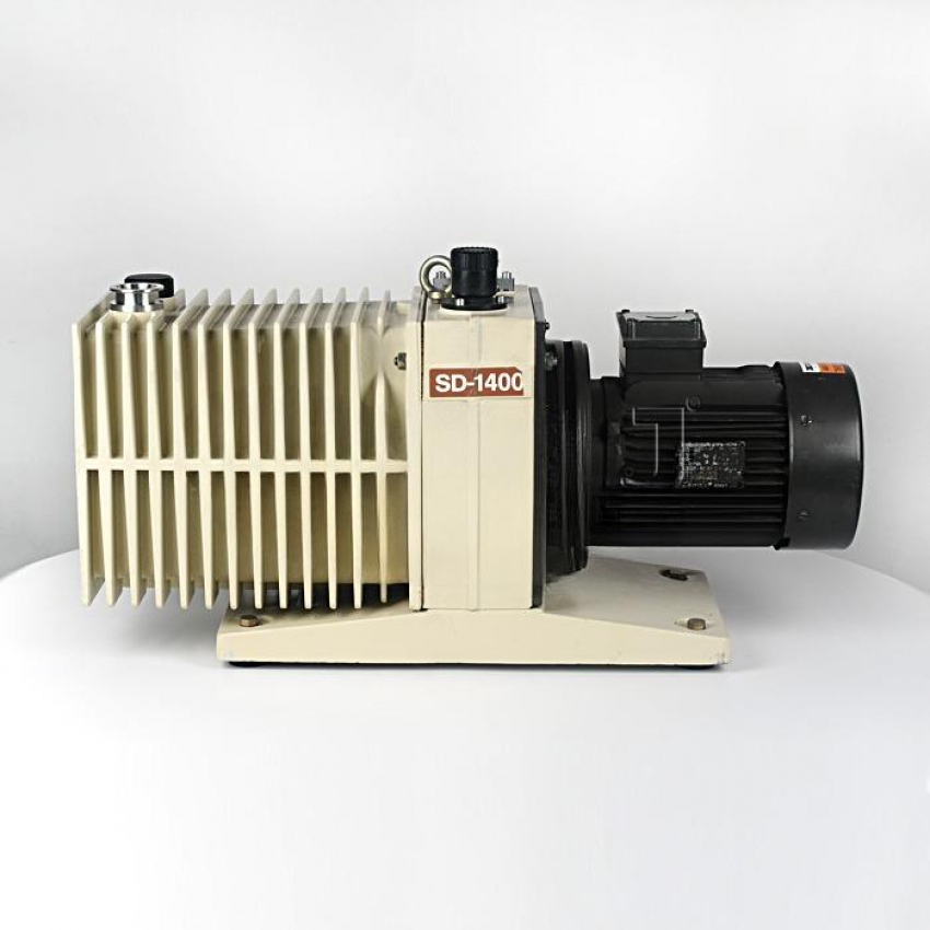 Bơm hút chân không VARIAN SD 1400 1