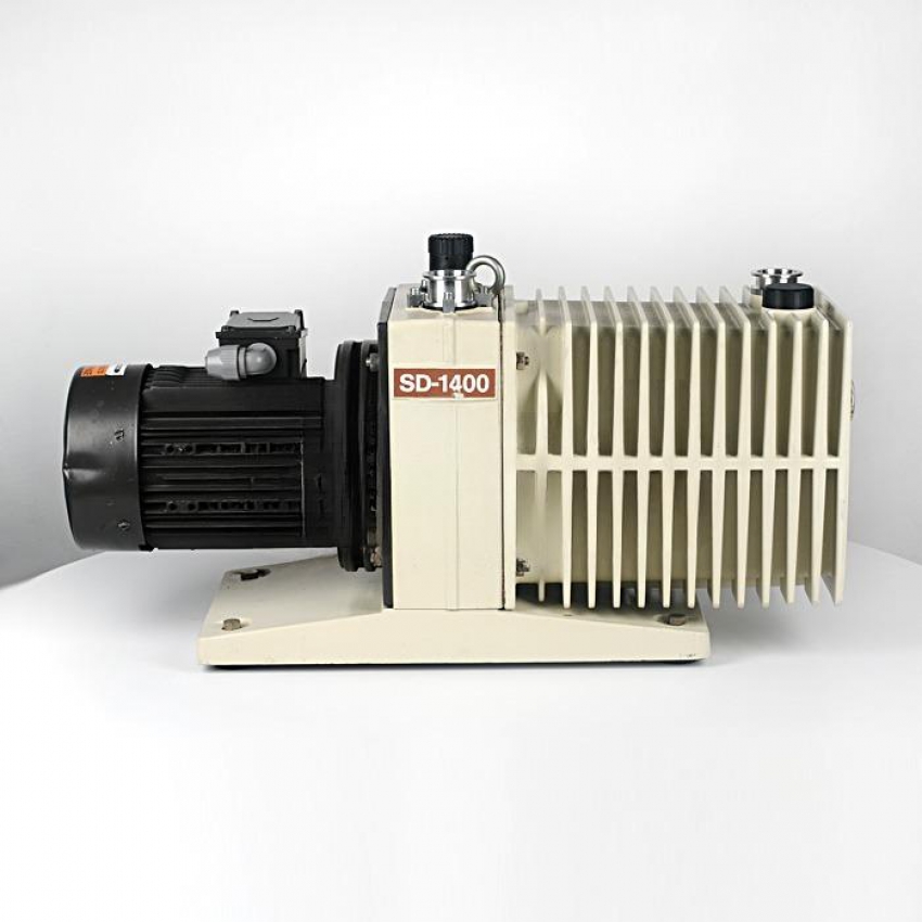 Bơm hút chân không VARIAN SD 1400 3