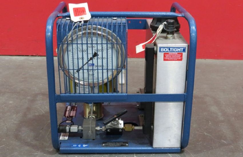 Bơm khí nén cho căng bu lông 1500 bar BOLTIGHT BT-1506 1