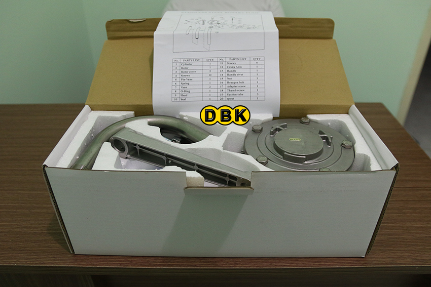 bơm quay tay dầu nhớt RP-8804