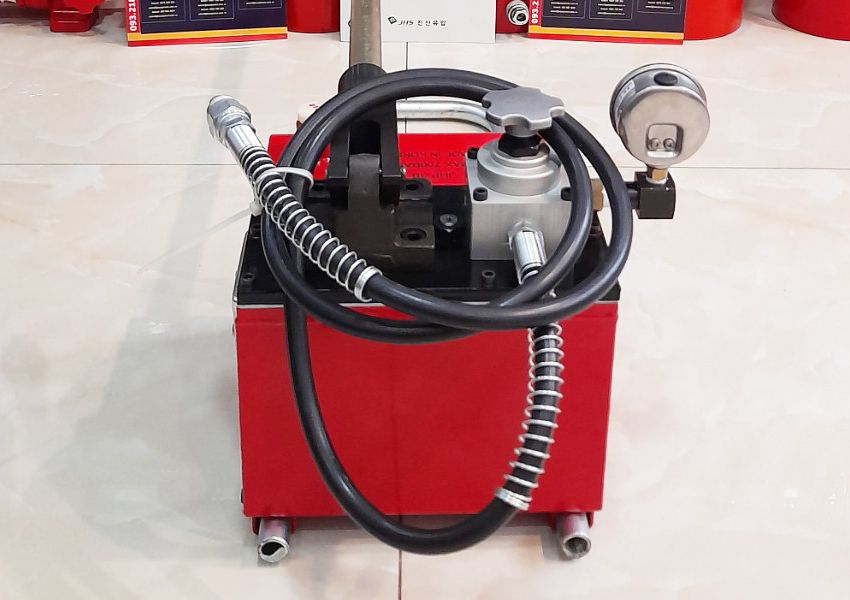 Bơm tay thủy lực 10 lít JINSAN JHP-3B 2