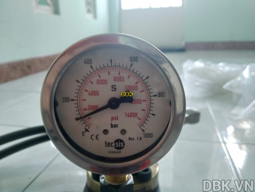 Bơm tay thủy lực bằng nhôm 1 lít TONNERS DPA-1B 2