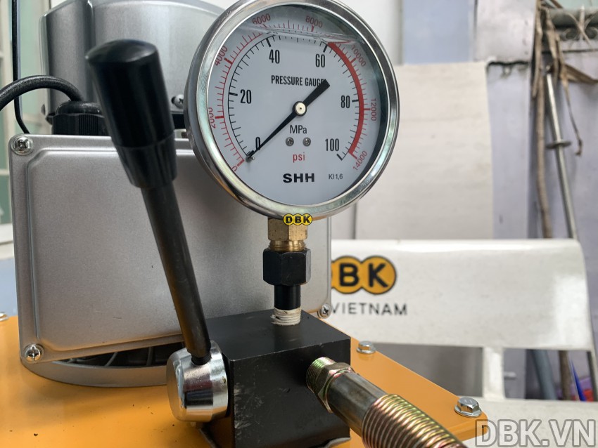 Bơm thủy lực 2000 bar HLP3-20 2