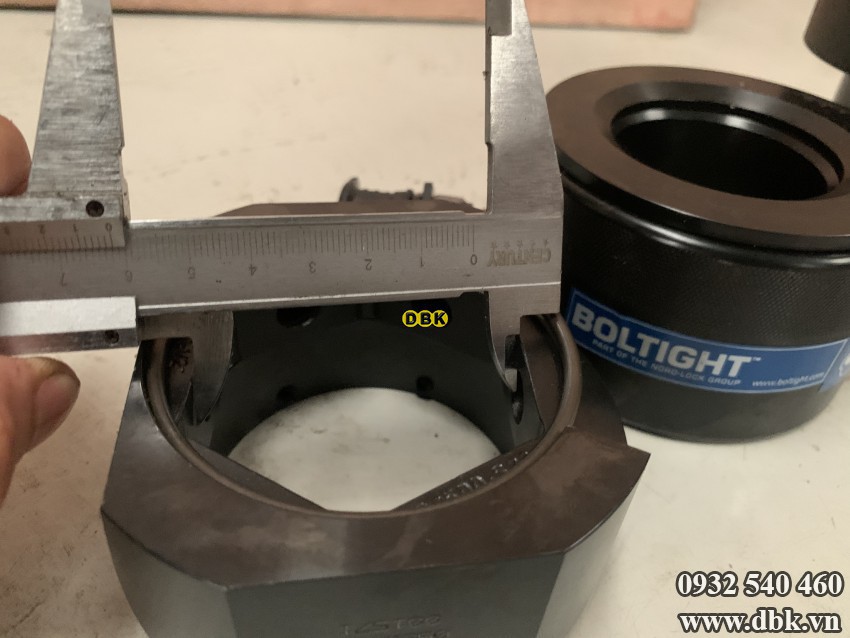 Căng bu lông thủy lực BOLTIGHT BT-22 (M27-M39) 5