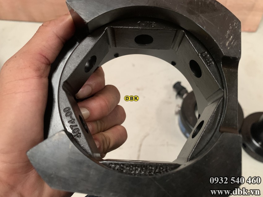 Căng bu lông thủy lực BOLTIGHT BT-23 (M39-M52) 3