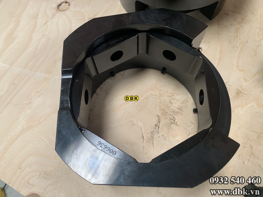 Căng bu lông thủy lực BOLTIGHT BT-25 (M64-M76) 4