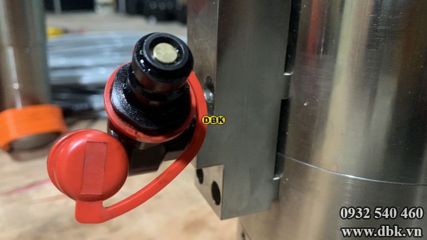 Căng bu lông thủy lực WREN HTE42 2