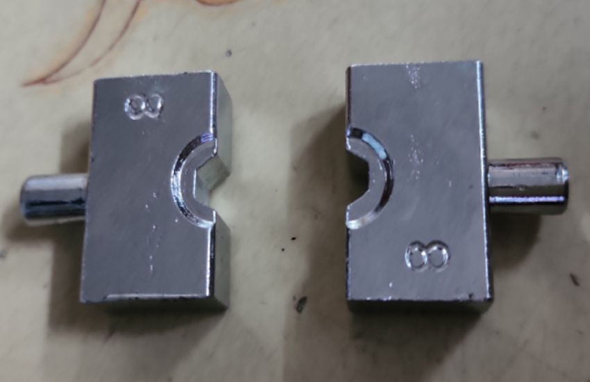 Cặp khuôn cho kìm bấm cos TAC CYO-400 0