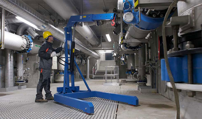 Cẩu móc động cơ 4