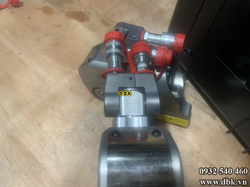 Cờ lê thủy lực dạng chụp WREN 3IBT 4