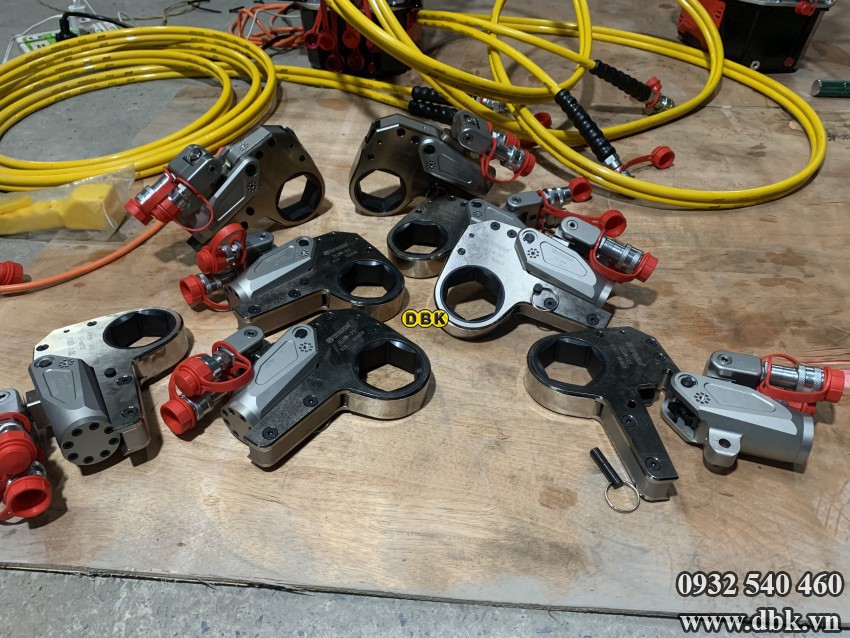 Cờ lê thủy lực dạng tròng WREN 2LOW 2