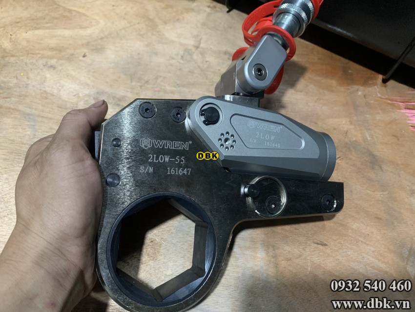 Cờ lê thủy lực dạng tròng WREN 2LOW 7