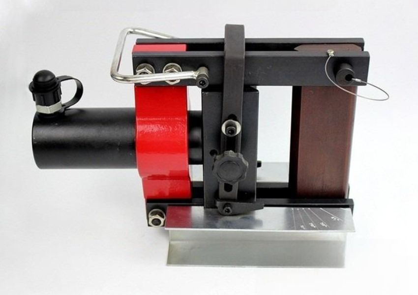 Đầu cắt thanh đồng thủy lực TAT CB-150D 1