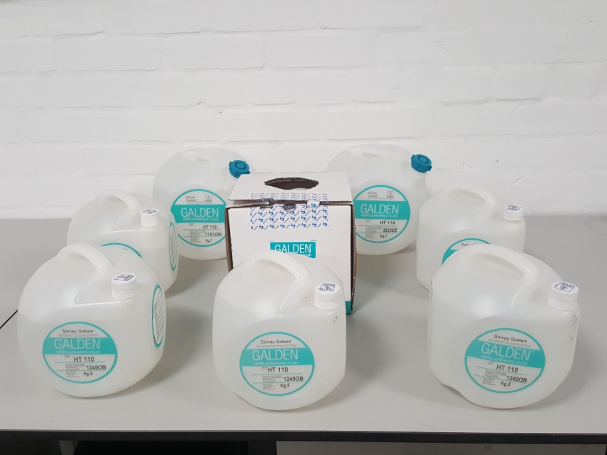 Dầu chân không Solvay Galden HT 80 (5kg/can) 2