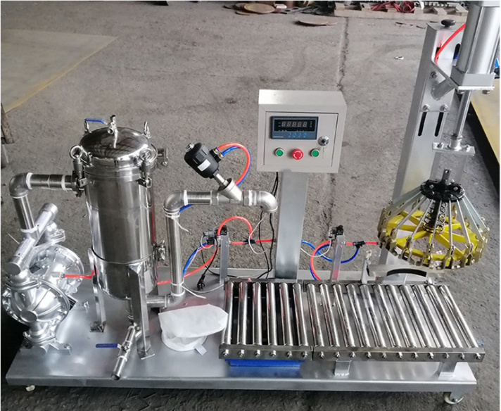 Máy chiết rót sơn định lượng DBK03 4