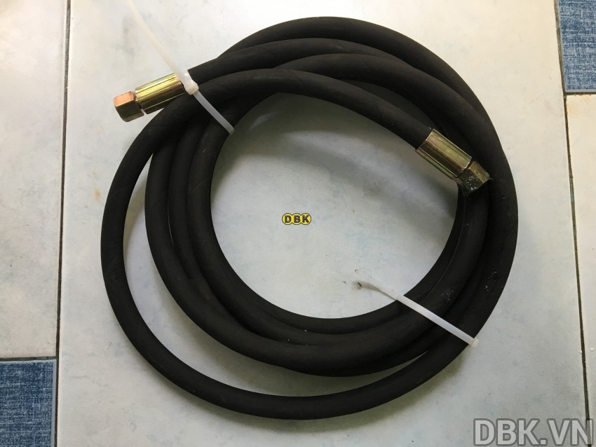 Dây Bơm Mỡ Bò Loại Tiêu Chuẩn Jolong G3008 1