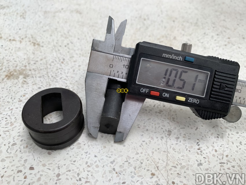 Khuôn Oval cho máy đột lỗ 10 x 22mm DBK CH-60 1