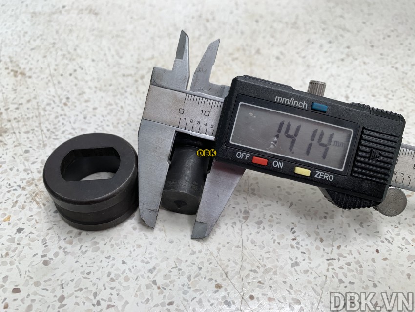 Khuôn Oval cho máy đột lỗ 14 x 20mm DBK CH-60 2
