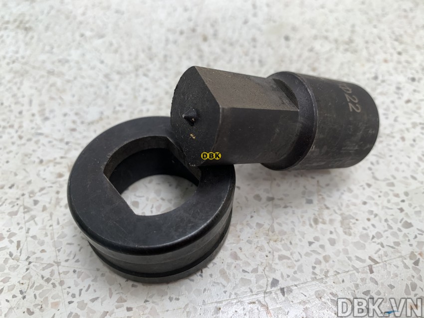 Khuôn Oval cho máy đột lỗ 17 x 22mm DBK CH-70 0