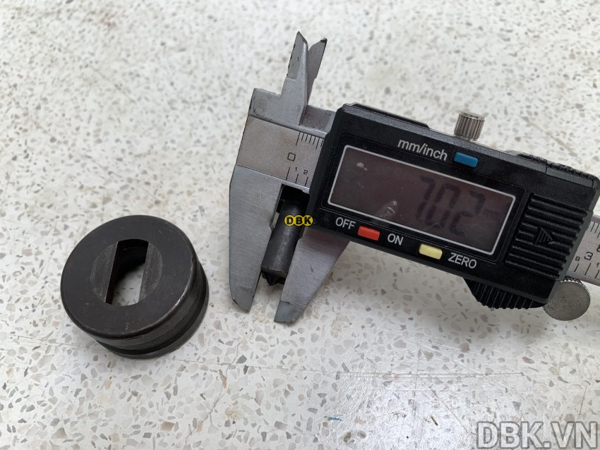 Khuôn Oval cho máy đột lỗ 7 x 17mm DBK CH-60 2