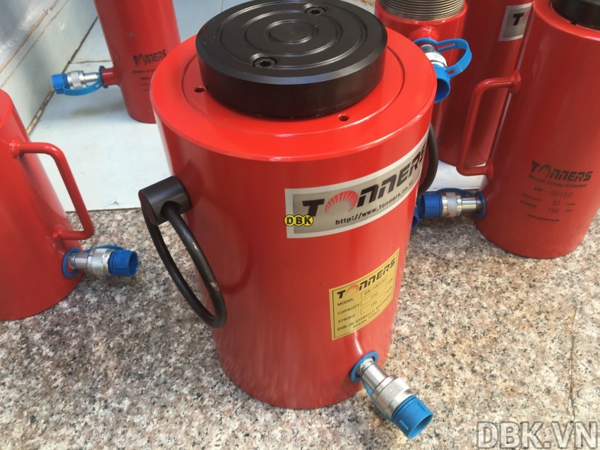 Kích 2 chiều 800 tấn, 300mm TONNERS DRW-800300 2