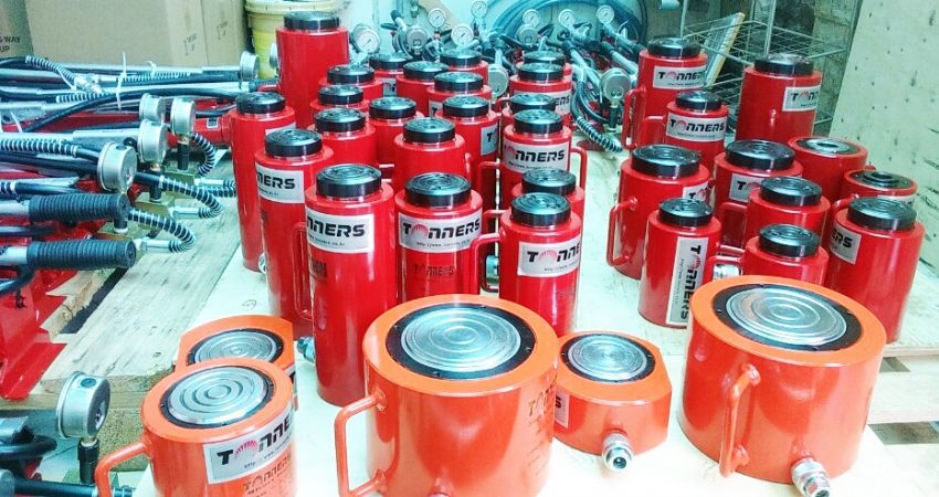 Kích thủy lực 10 tấn, 50mm TONNERS DSR-1050 1