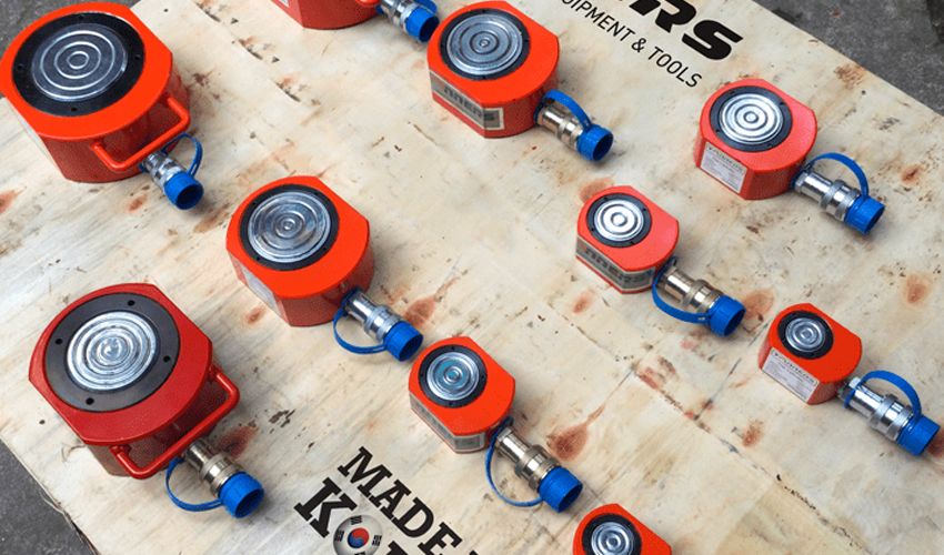 Kích thủy lực lùn 150 tấn, 15mm TONNERS DJSR-15015 0