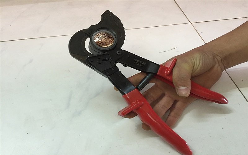 Nơi bán kìm cắt cáp nhông giá rẻ chính hãng 1