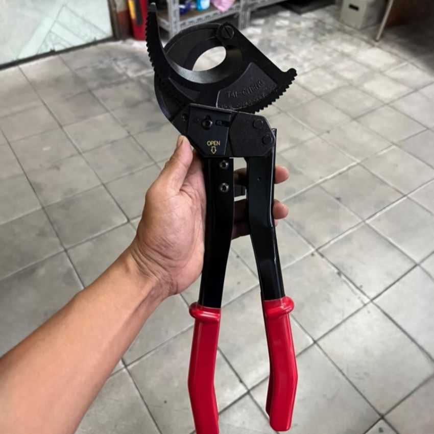 Kìm cộng lực cắt cáp đồng-nhôm 500 mm2 TAC CS-520 0