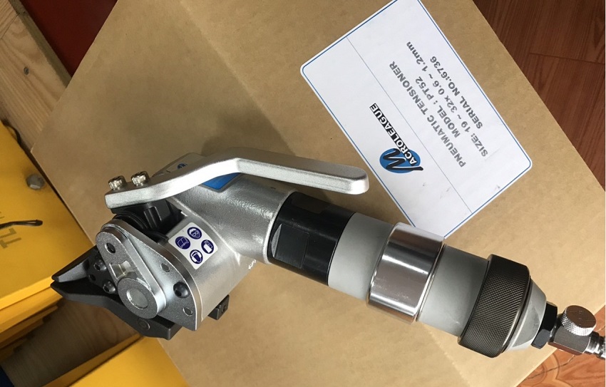 máy đóng đai bằng khí nén Macroleague PT52 1