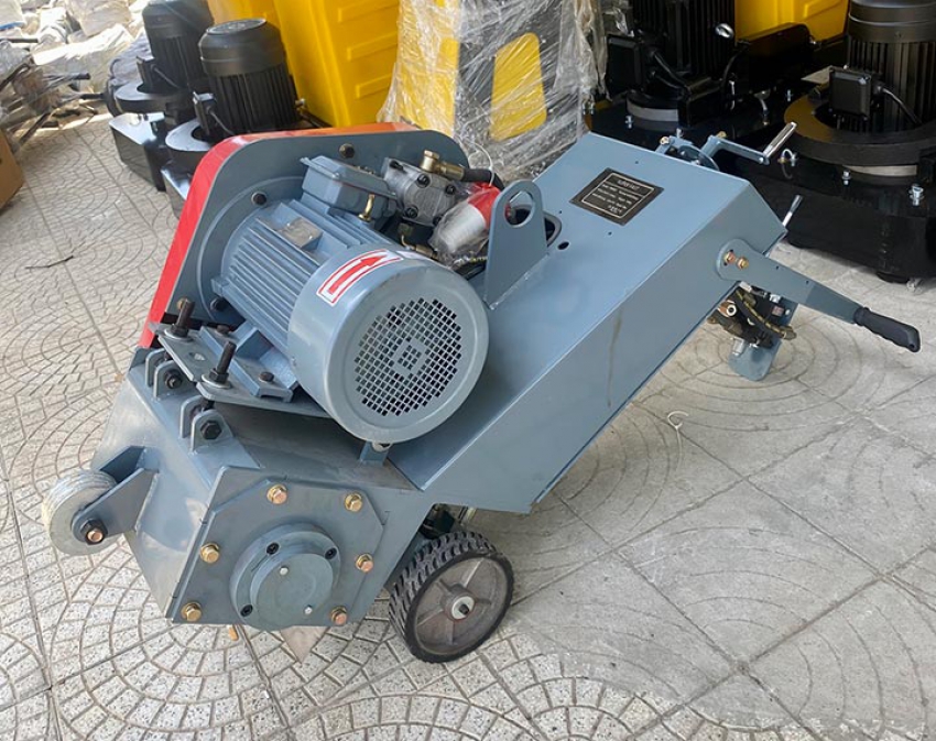 Máy băm nền bê tông HM300 2