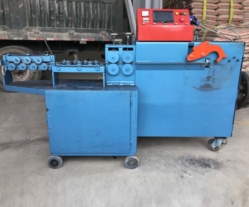 Máy bẻ đai đứng cò mổ 0
