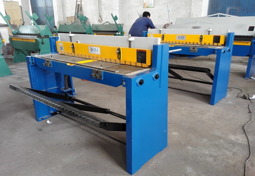 Nhiều loại máy cắt tôn được sử dụng trong công nghiệp