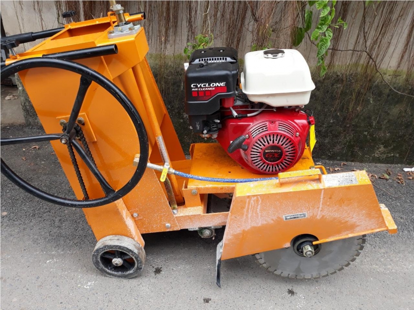 Máy cắt bê tông 120mm động cơ TQ (6.5HP) 0