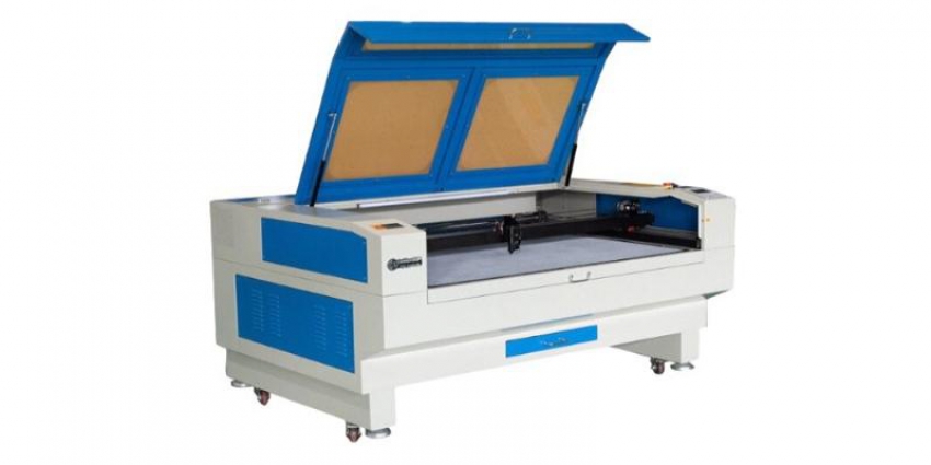 Máy cắt laser 1610 0