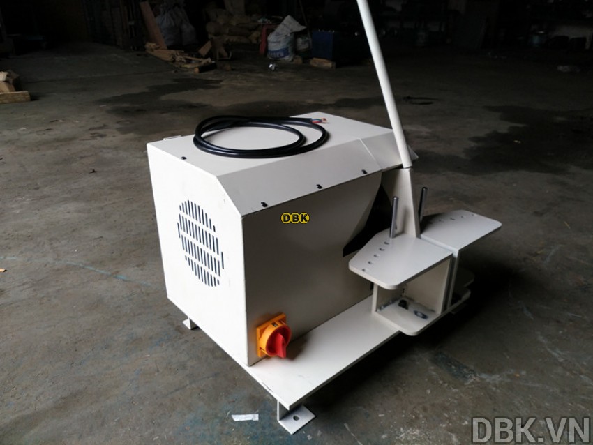 Máy cắt ống tuy ô thủy lực 55 mm DBK CFT-72 0