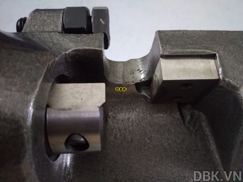 Máy cắt sắt thủy lực max 22mm TLP HHG-22D 2